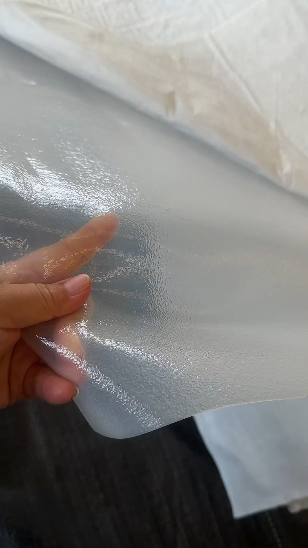 復(fù)合土工膜在道路施工中的注意事項(xiàng)
